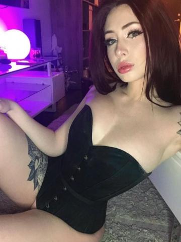 Елена Эскорт Брюнетка Екатеринбург